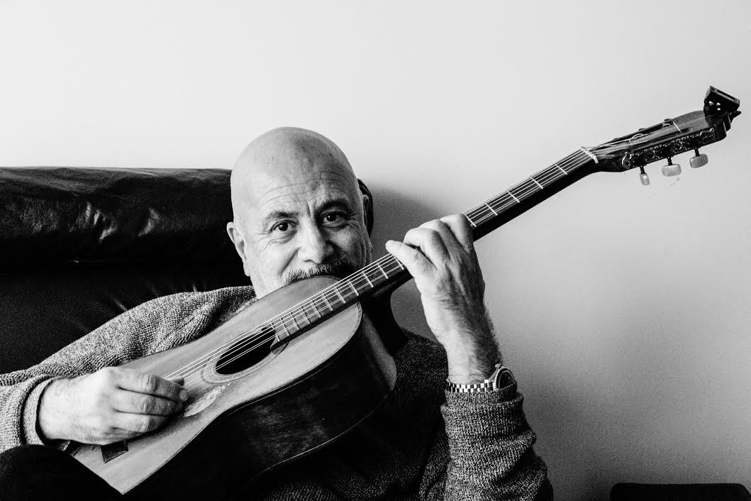 OSCAR  MANGIONE regresa al  Tango