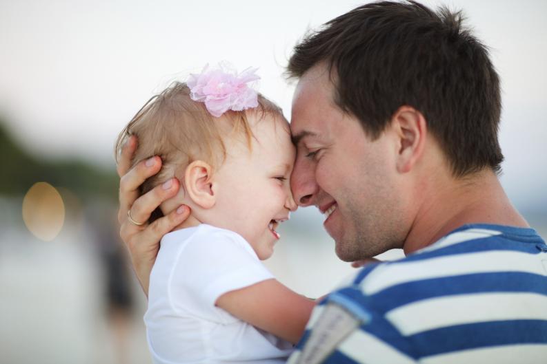 Desde la mirada del padre: la comunicación musical con el bebé