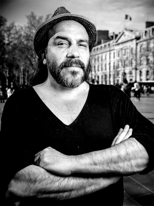 ​MININO GARAY AND THE TUNGA TUNGA´S BAND  El creador del Speaking tango