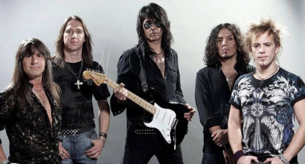 Rata Blanca 30 años Aniversario Tour en el Luna Park