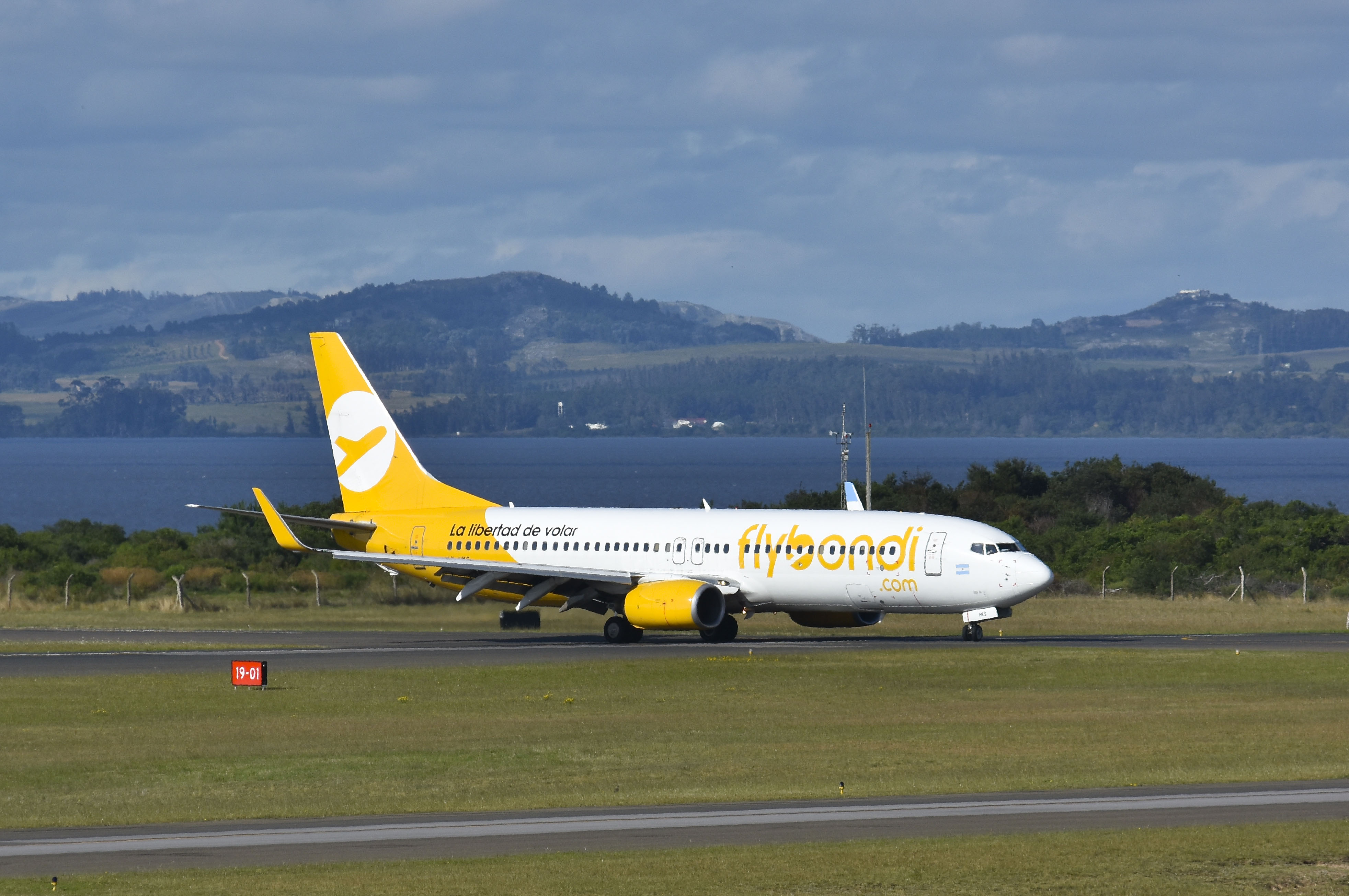 Con récord de apertura de rutas y a punto de llegar al millón de pasajeros, Flybondi celebra su primer año de operaciones y proyecta su expansión