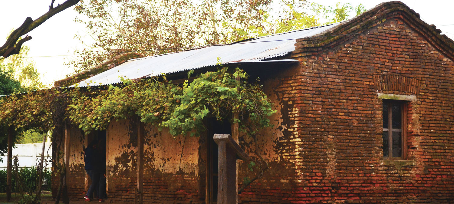 TAPALQUE Y ROQUE PEREZ PRESENTES EN LA NOCHE DE LA NOCHE DE LA PROVINCIAS