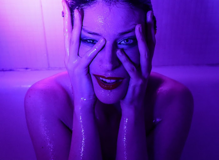 LULA ROSENTHAL presenta BUSCATEME