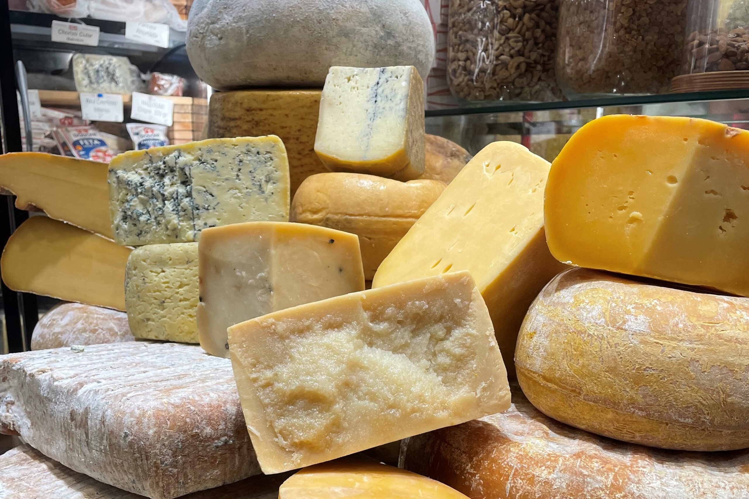 DÍA INTERNACIONAL DEL QUESO EN MERCAT VILLA CRESPO
