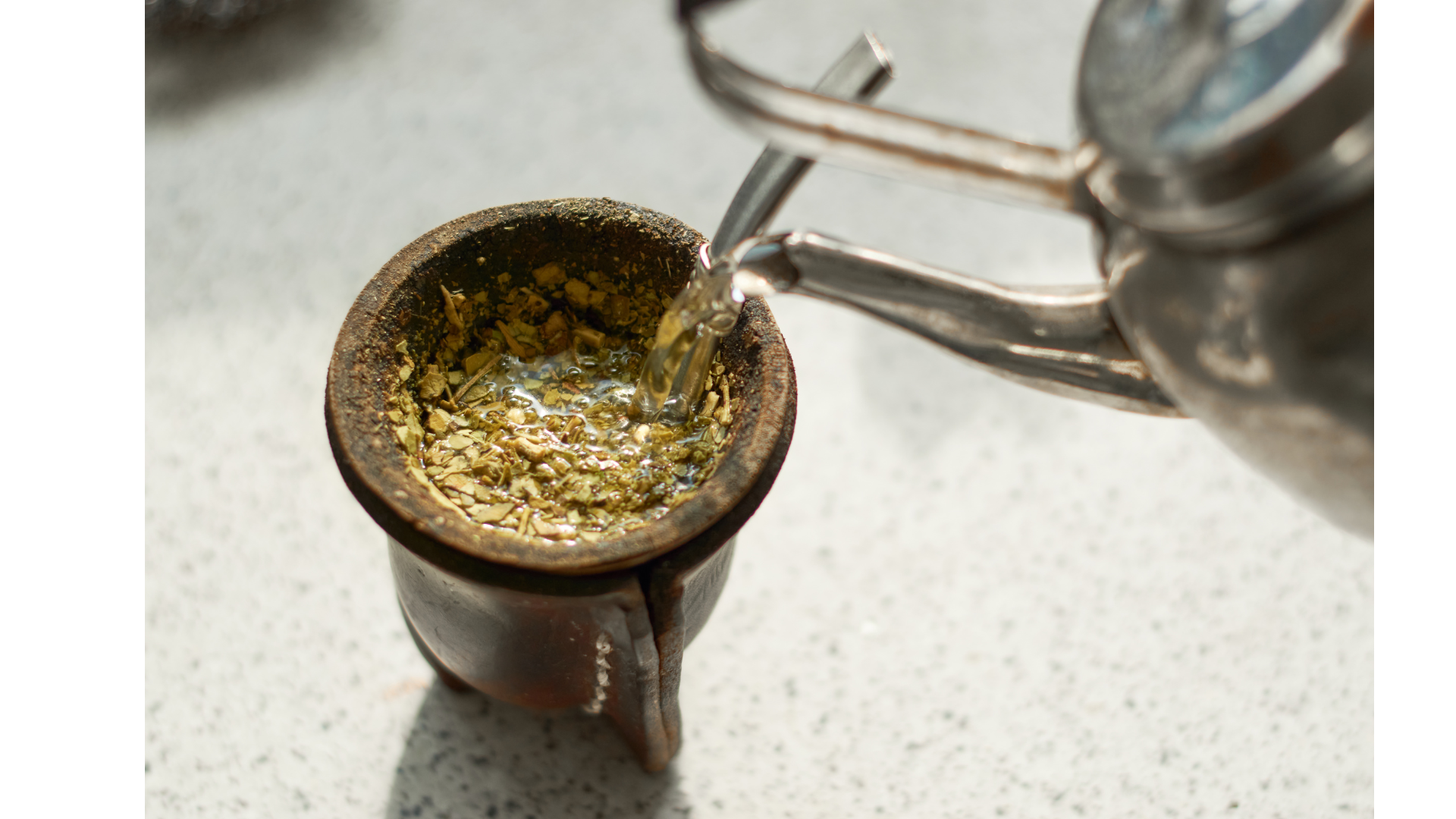 Descubriendo el Mate Yuyero