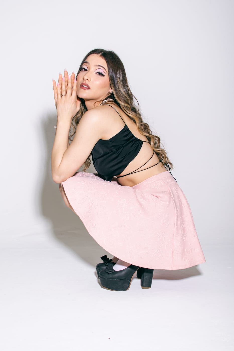 ELY BUSTAMANTE PRESENTA SU PRIMER SINGLE