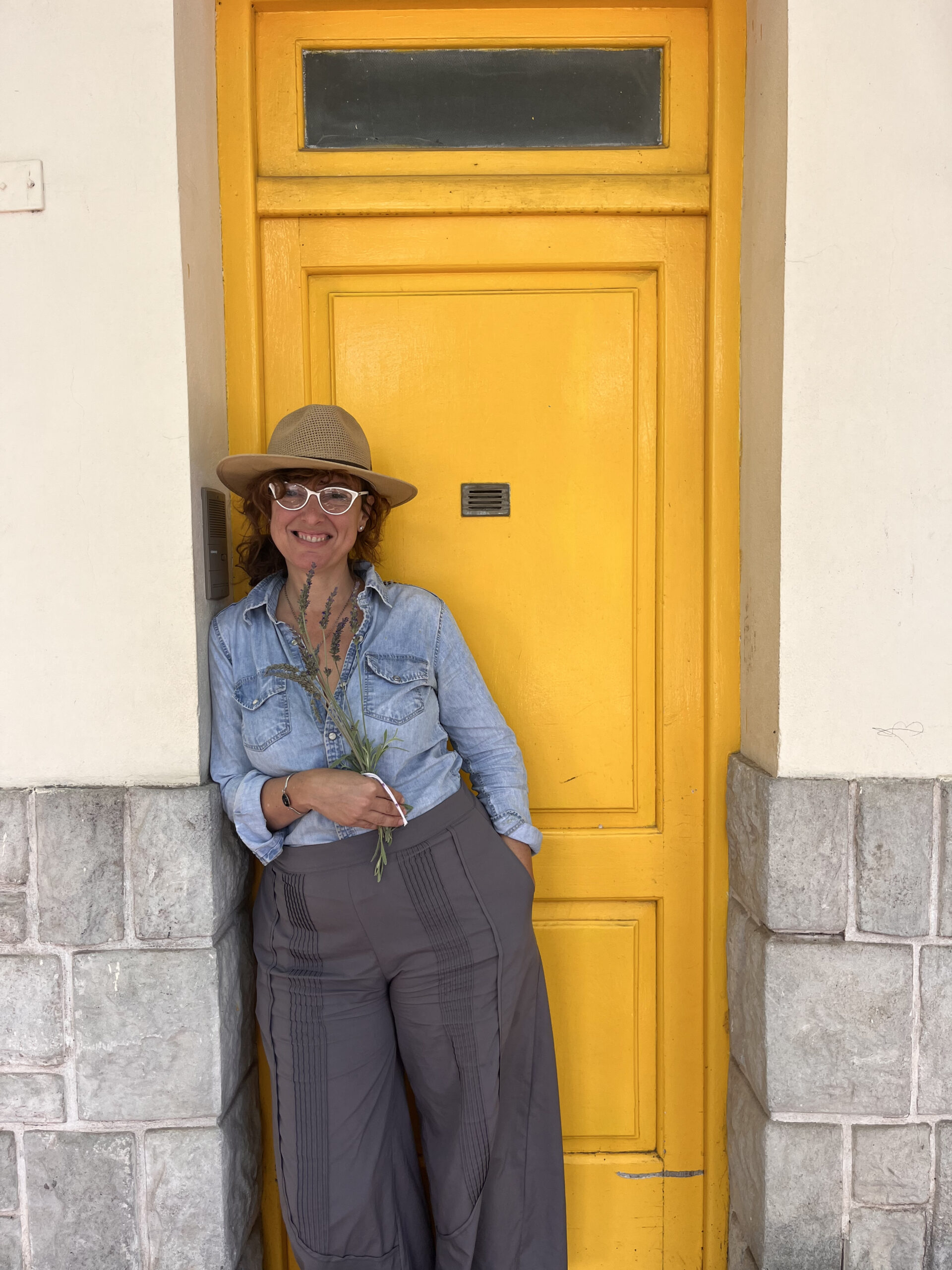 LA MUJER QUE ELIGIÓ FLORECER EN SALADILLO