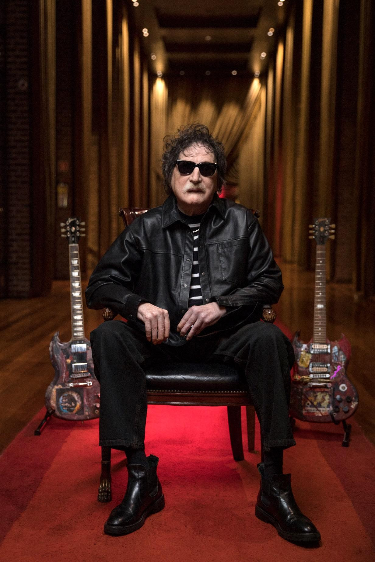 CHARLY GARCÍA bate récords con «LA LÓGICA DEL ESCORPIÓN»