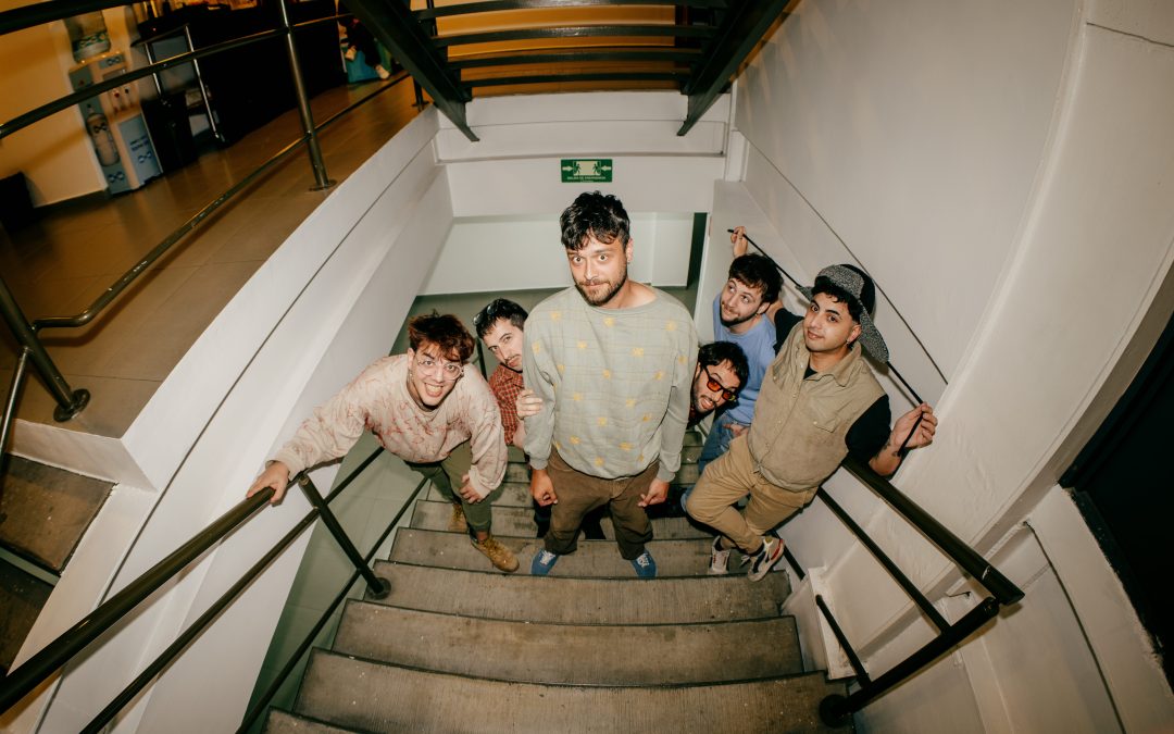 ALAN SUTTON Y LAS CRIATURITAS DE LA ANSIEDAD EN PARADOR KONEX